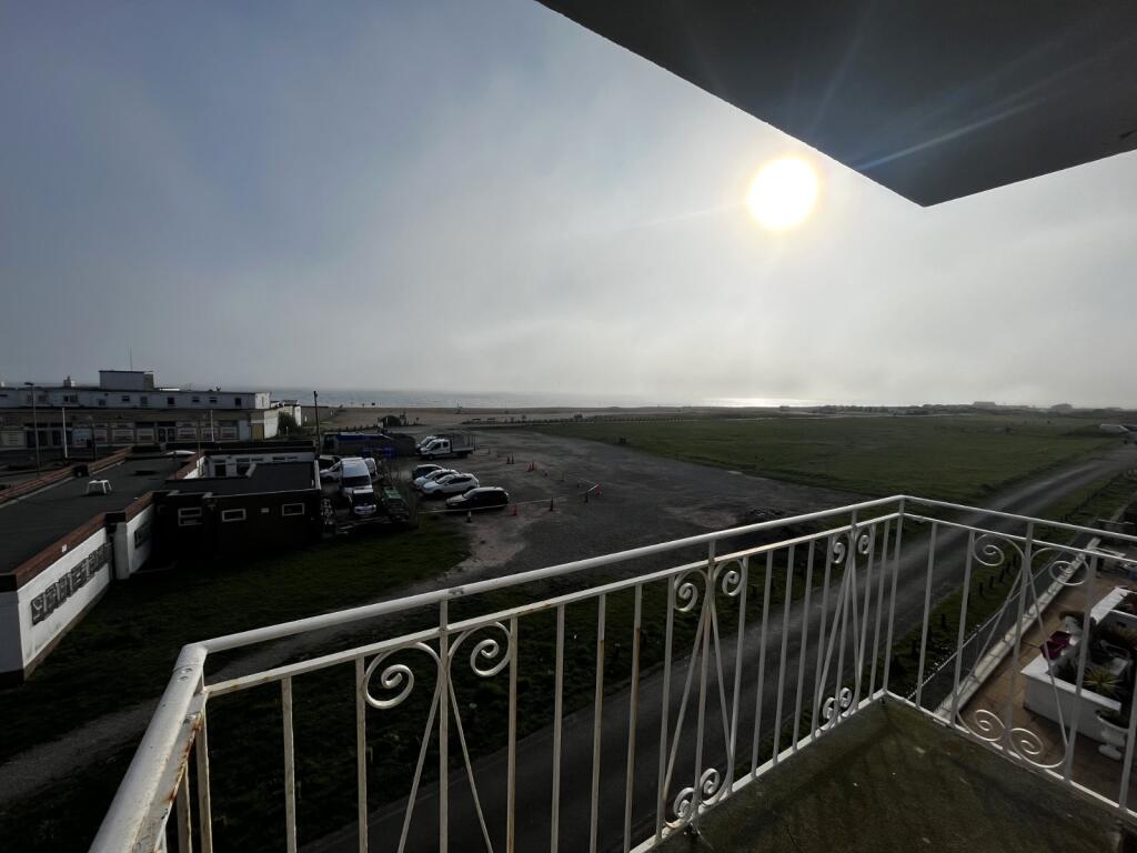 0 bed 1st Floor Flat for rent in Fleet. From Beals - Havant